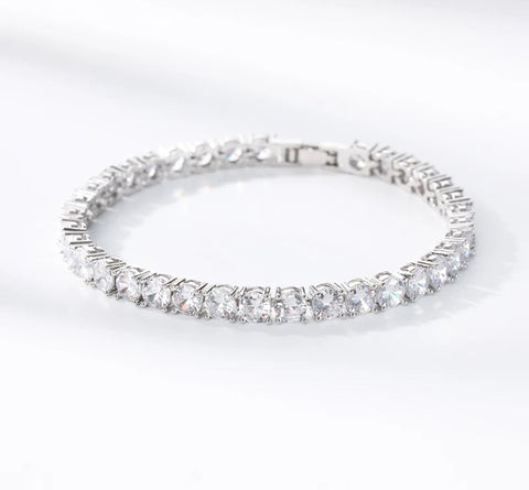 Round Diamond Cut Crystal Bracelet- Clear